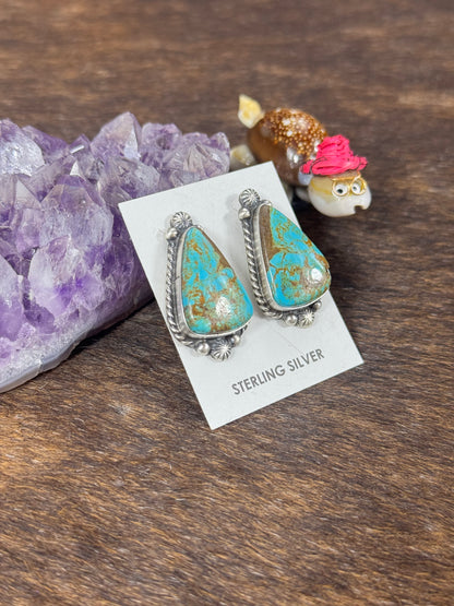 Kingman Turquoise Stud Earring