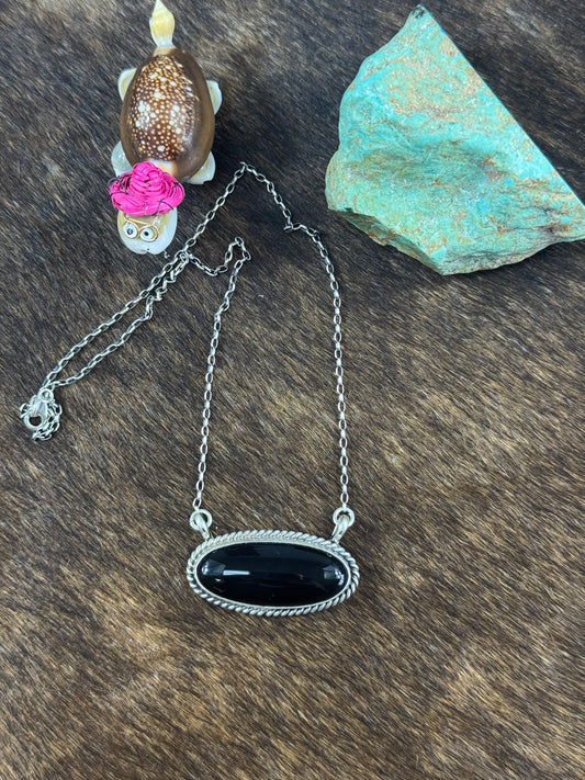 Black Onyx Oval Fixed Necklace