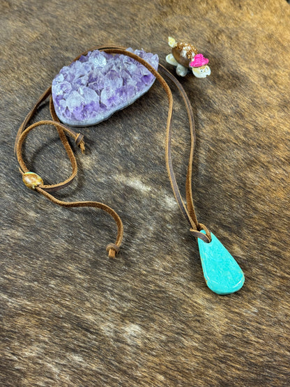 Kingman Leather Necklace