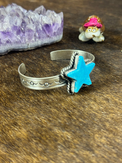 Blue Kingman Turquoise Star Bracelet