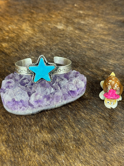 Blue Kingman Turquoise Star Bracelet