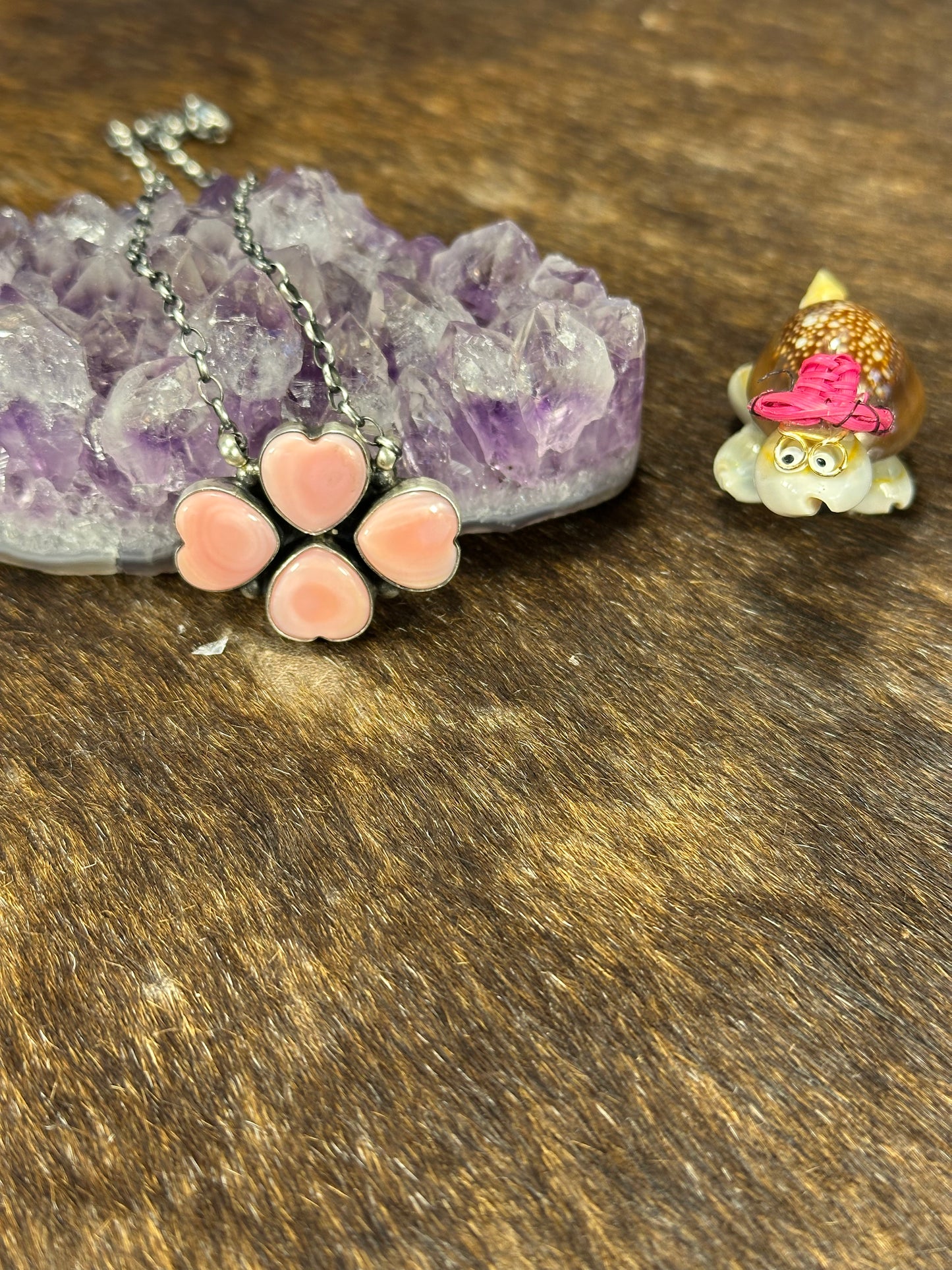 Pink Conch 4 Heart Clover Necklace