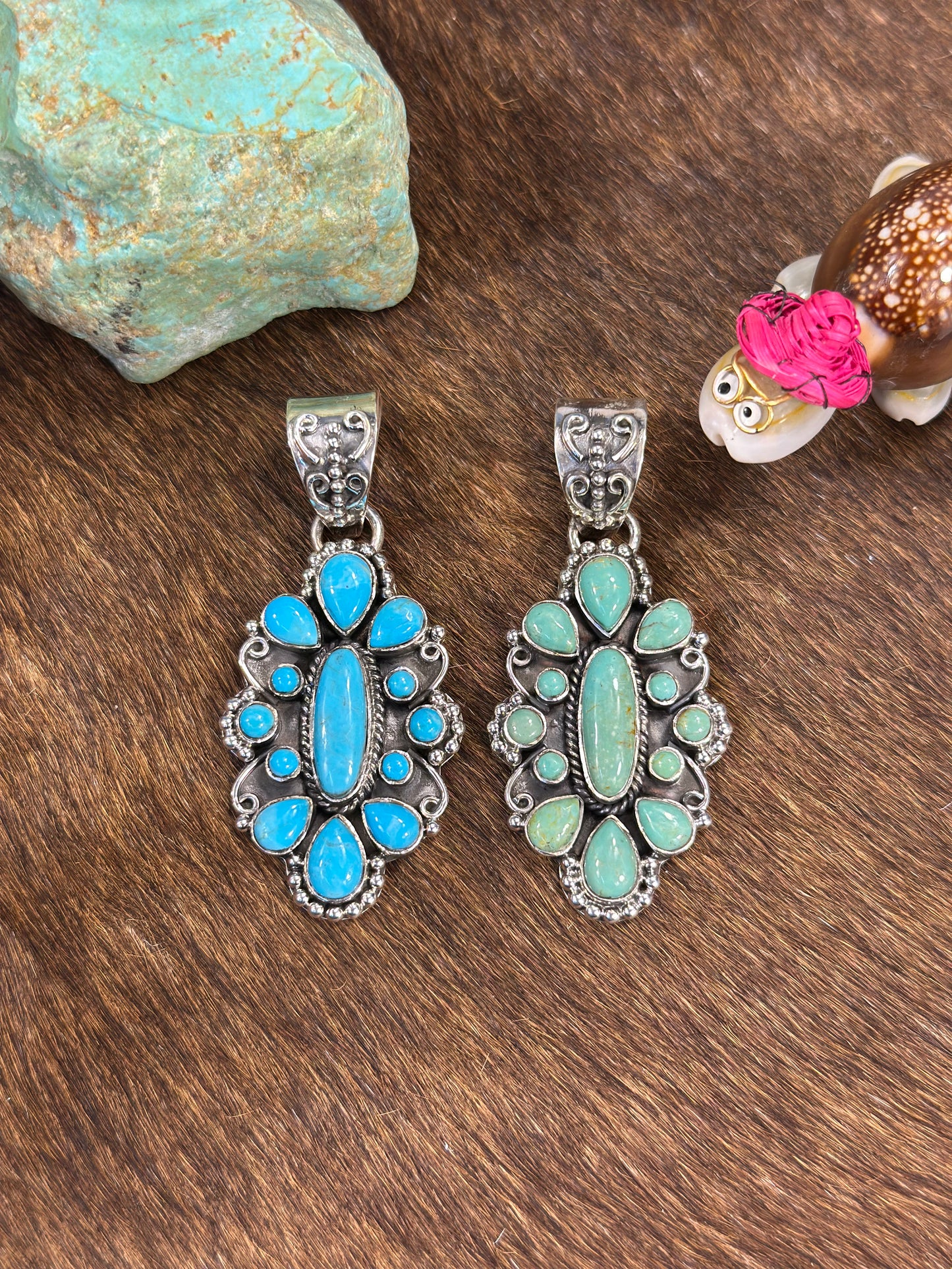 Kingman Turquoise Cluster Pendant