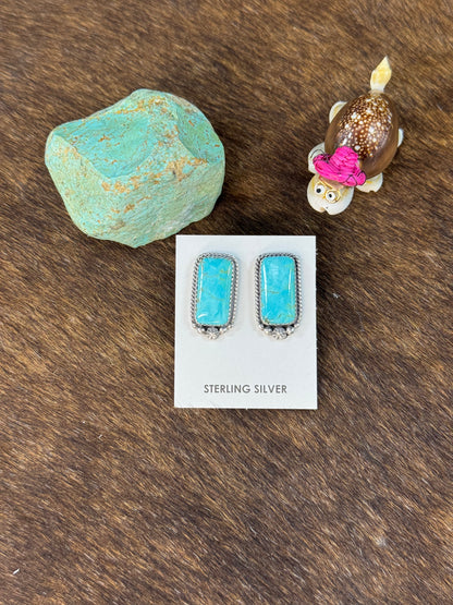 Kingman Rectangle Bar Earring