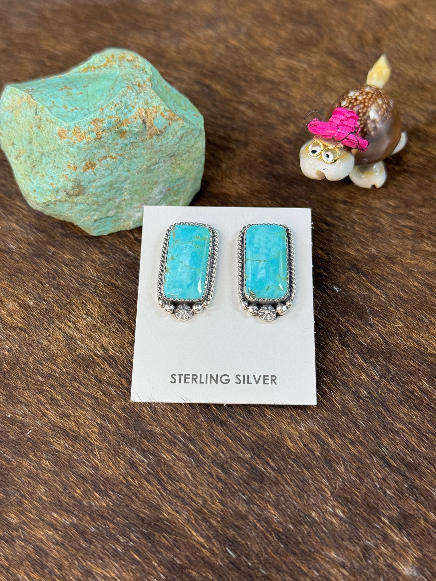 Kingman Rectangle Bar Earring
