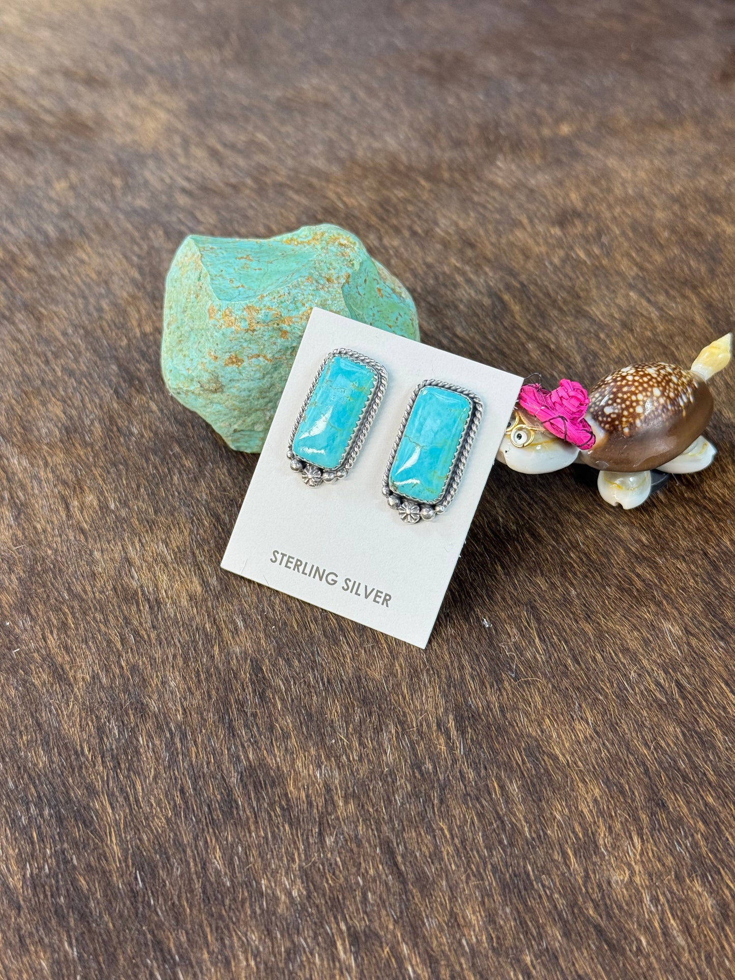 Kingman Rectangle Bar Earring