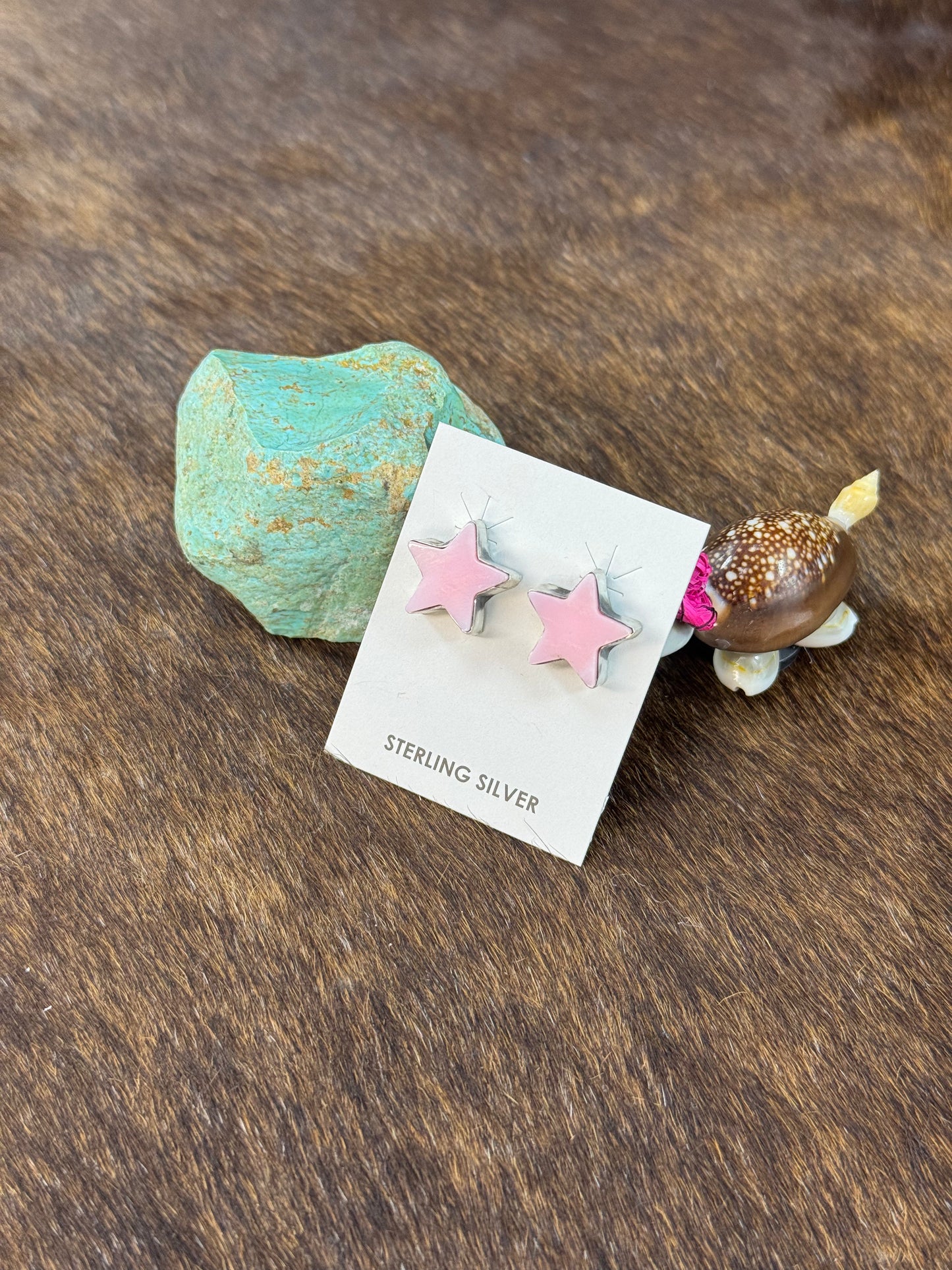 Pink Conch Star Earring