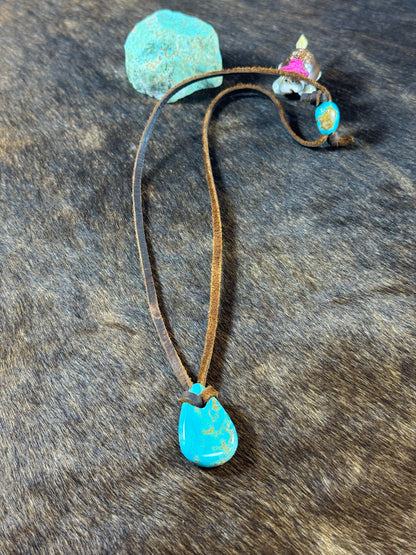 Kingman Turquoise Leather Necklace