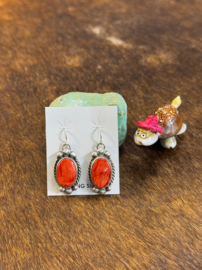 Spiny Oyster Lariat Necklace & Earring Set