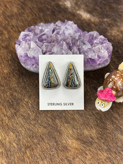 Black Jack Stud Earring