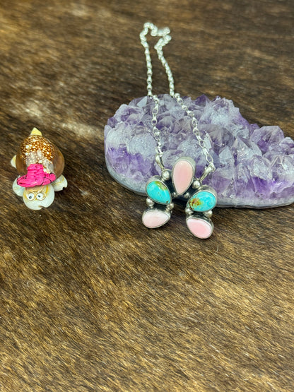 Kingman Turquoise and Pink Conch Mini Naja Necklace