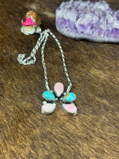 Kingman Turquoise and Pink Conch Mini Naja Necklace
