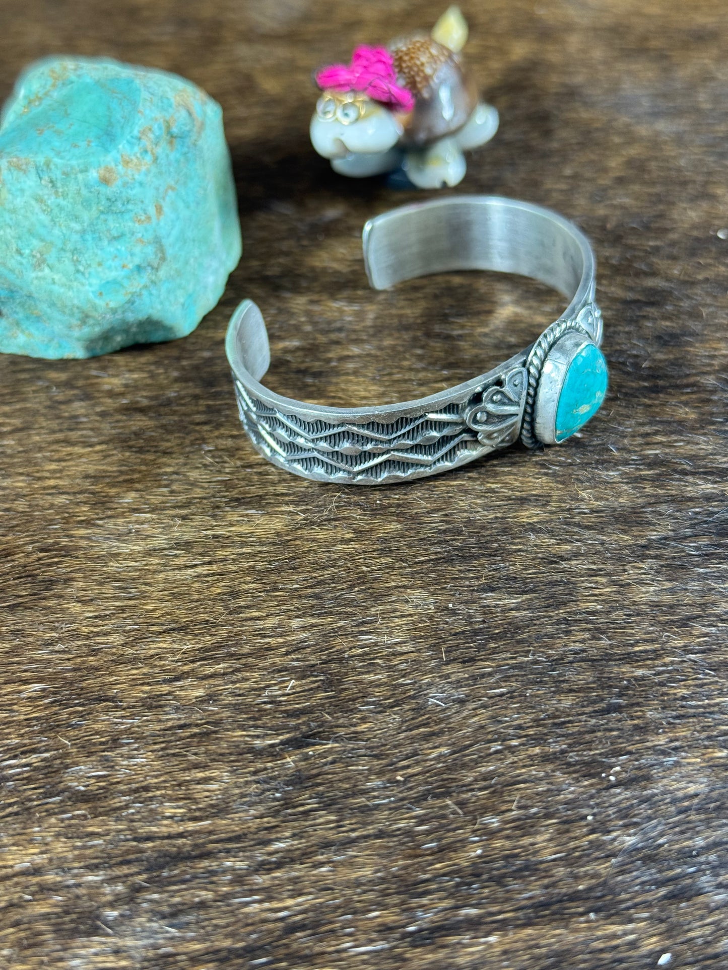 Sunshine Reeves Single Stone Cuff