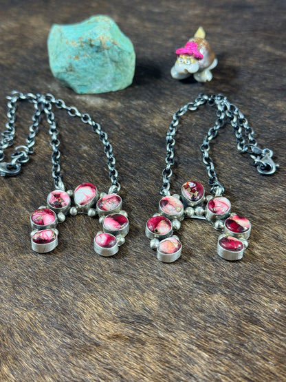 Dahlia Rose Naja Fixed Pendant Necklace