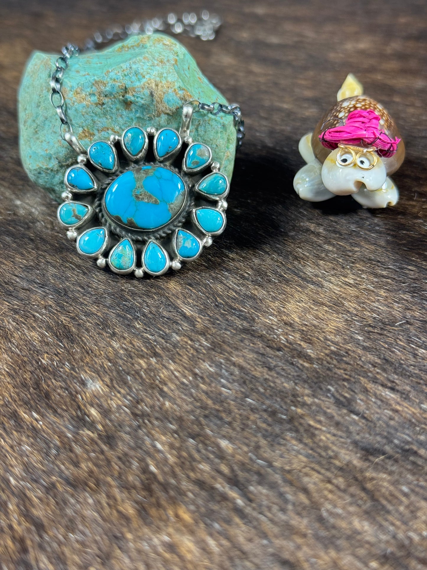 Kingman Cluster Fixed Pendant Necklace