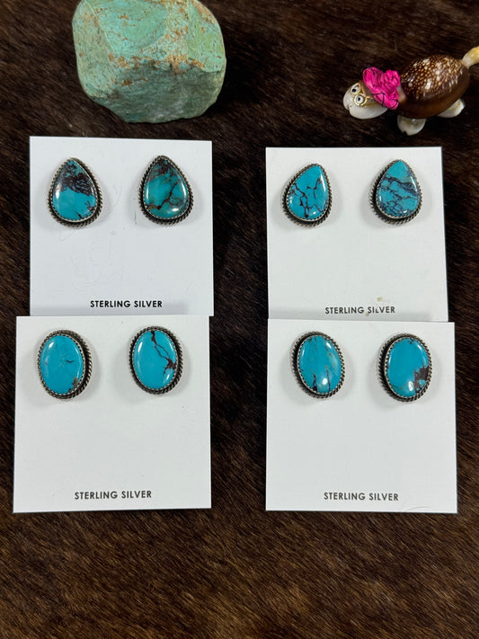 Campitos Stud Earring