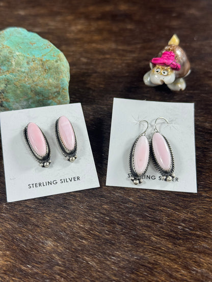Pink Conch Oval Earring