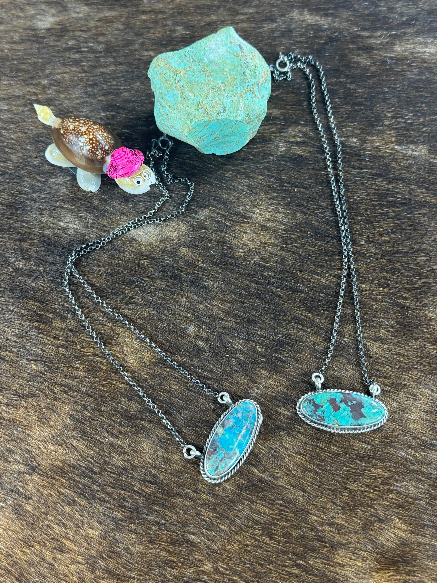 Campitos Surfboard Necklace