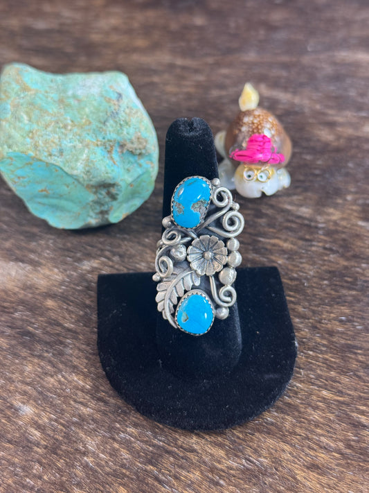 Sleeping Beauty Leaf Work Ring