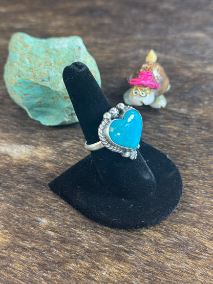 Kingman Turquoise Small Heart Ring