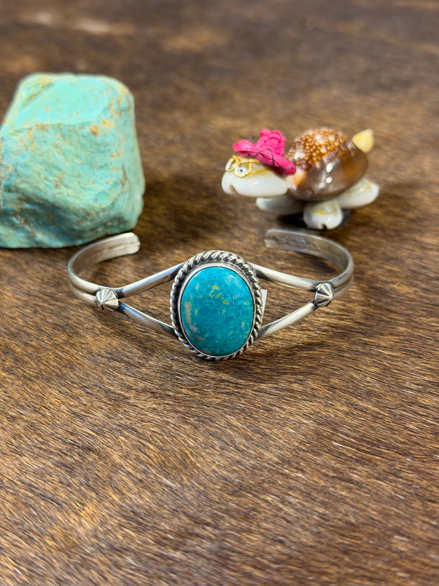 Single Stone #8 Cuff
