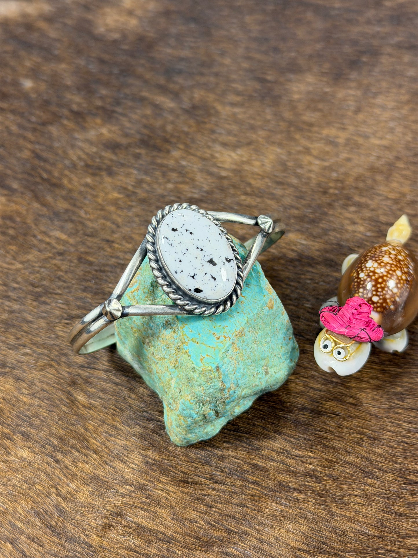 Single Stone White Buffalo Cuff