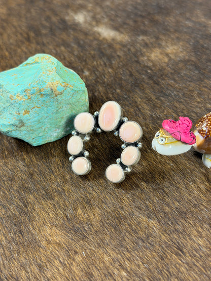 Pink Conch Naja Ring