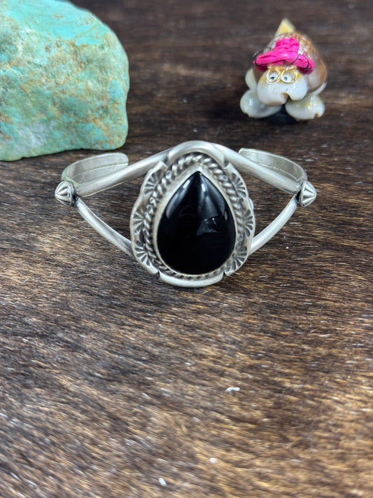 Black Onyx Teardrop Bracelet
