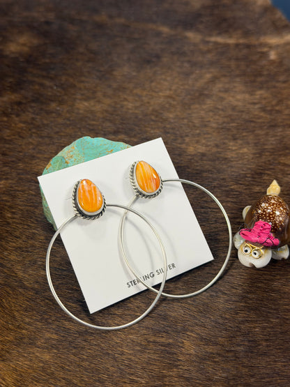 spiny oyster  & Sterling Silver Dangle Hoop Earrings