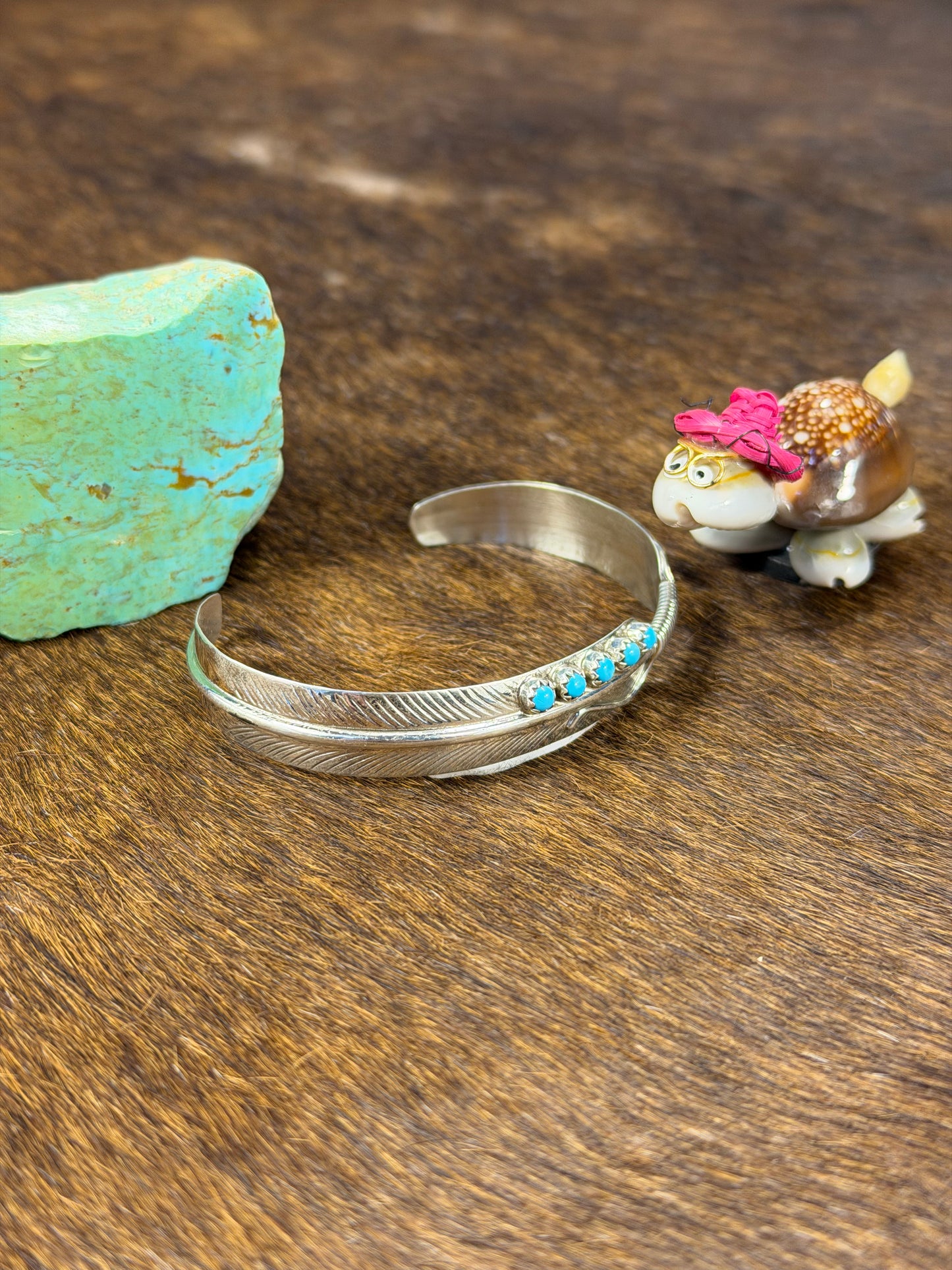 5 Stone Feather Breaclet