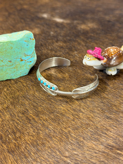 5 Stone Feather Breaclet