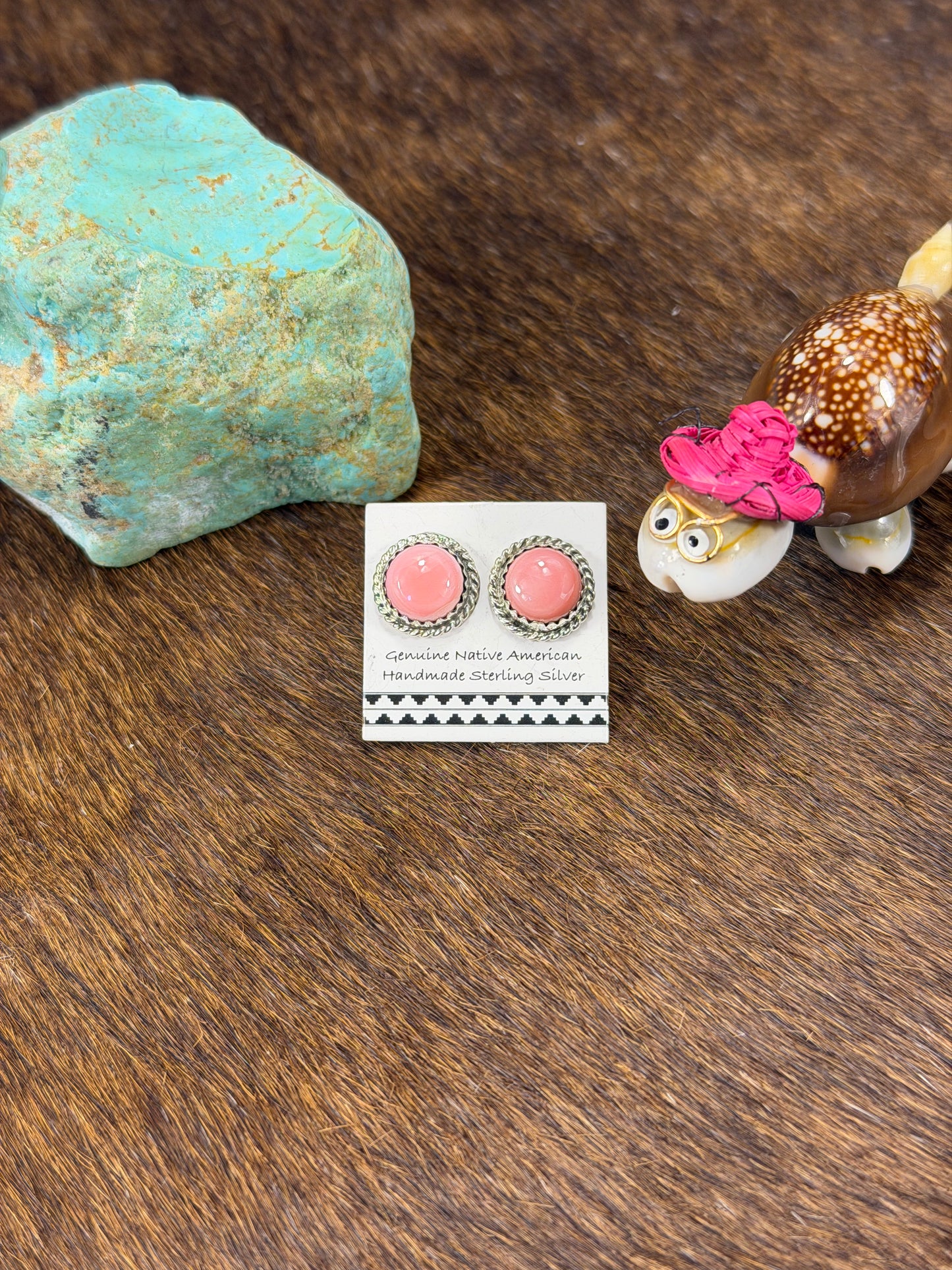 Pink Conch Stud Earrings