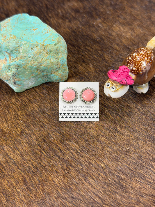 Pink Conch Stud Earrings