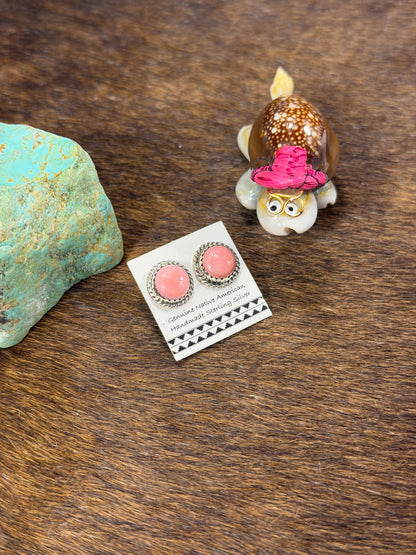 Pink Conch Stud Earrings