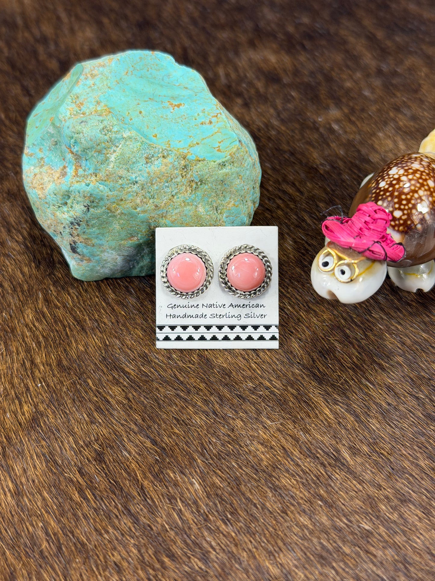 Pink Conch Stud Earrings