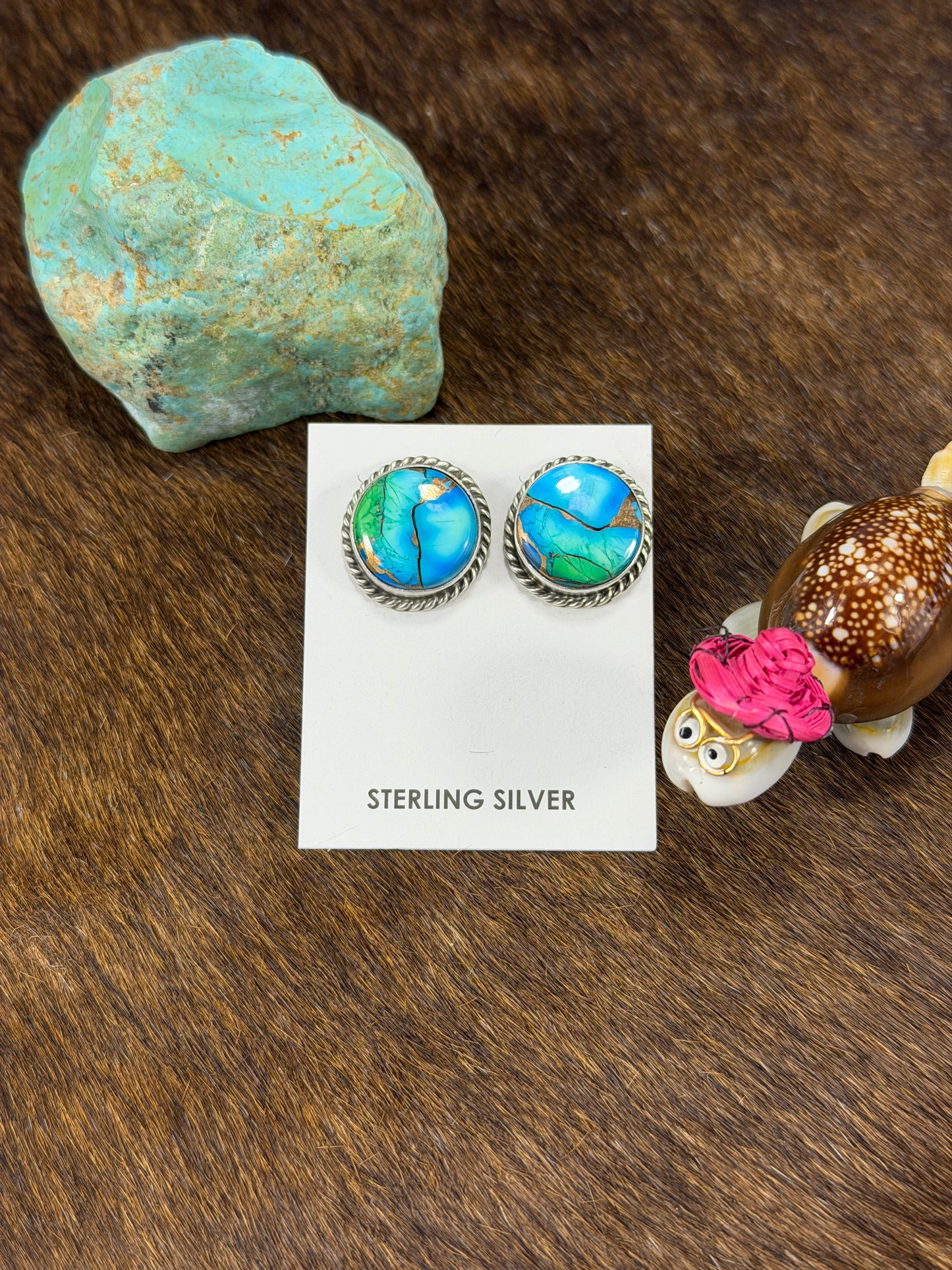Peacock Dahlia Round Earring