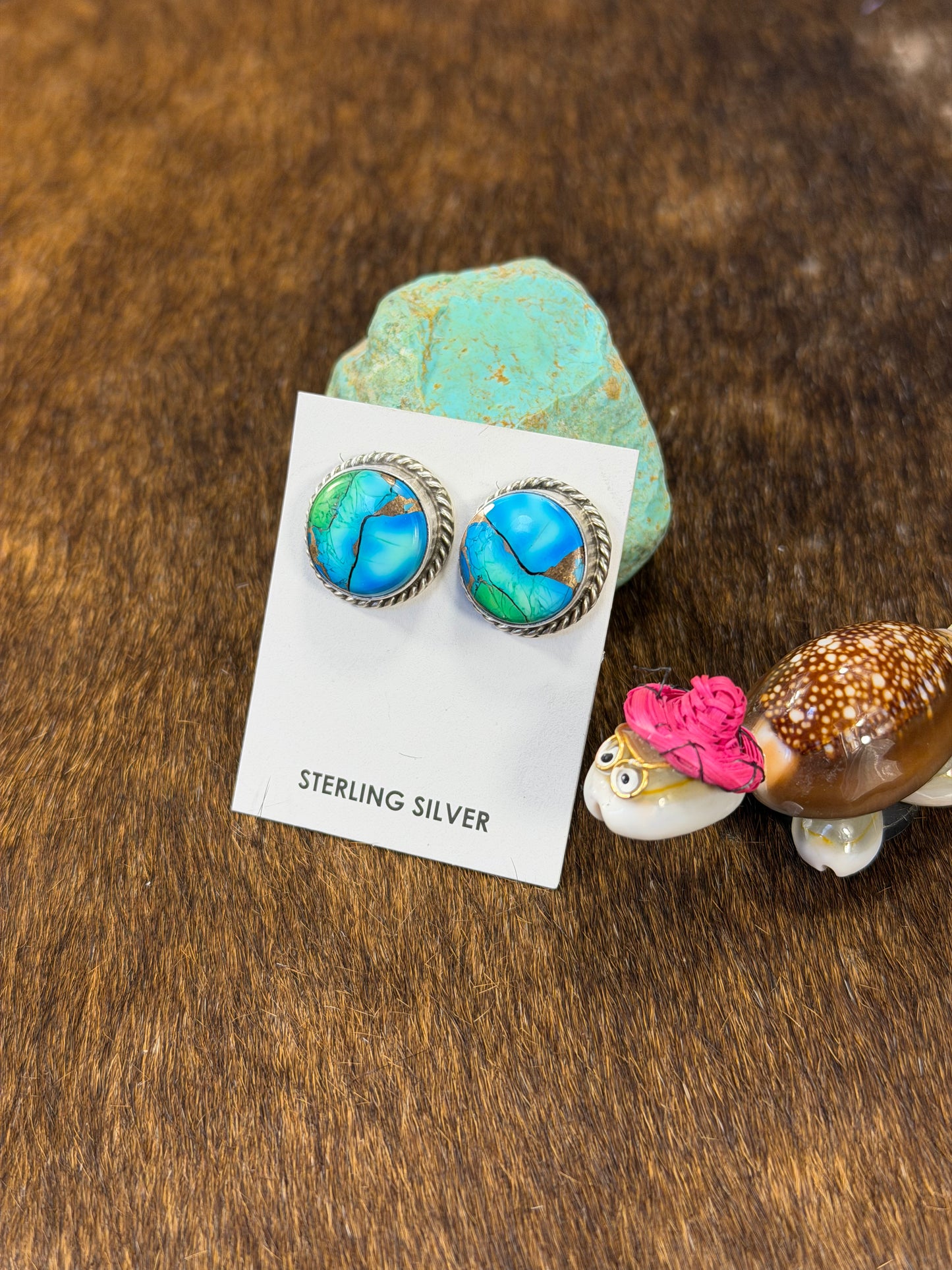 Peacock Dahlia Round Earring