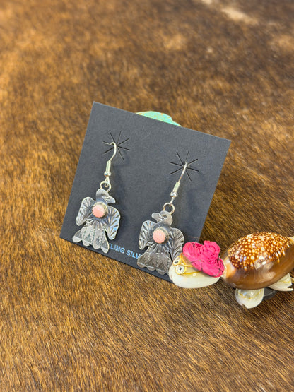 Single Stone Thunder Bird Pink Conch Earring