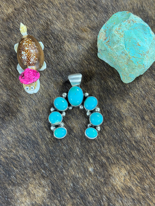 Kingman Naja Pendant