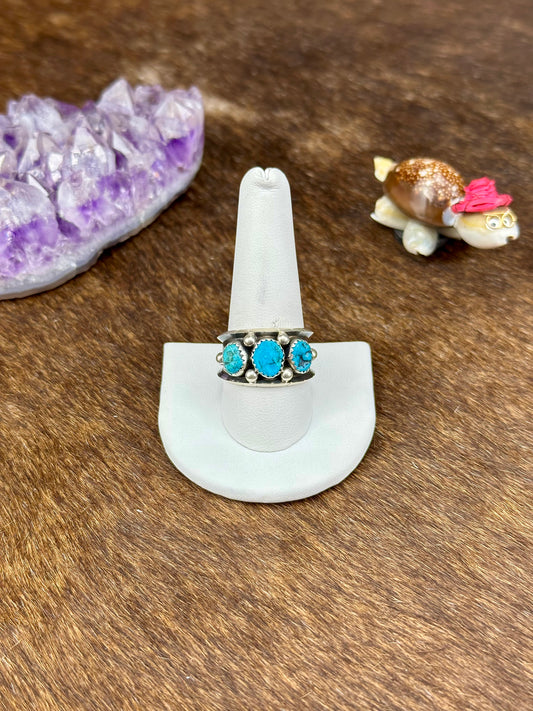 Kingman Turquoise Serling Silver Three Stone Ring