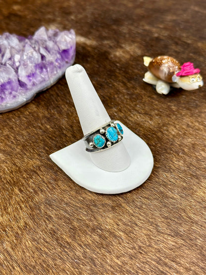 Kingman Turquoise Serling Silver Three Stone Ring