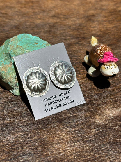 Sterling Silver Flower Stamp Earring