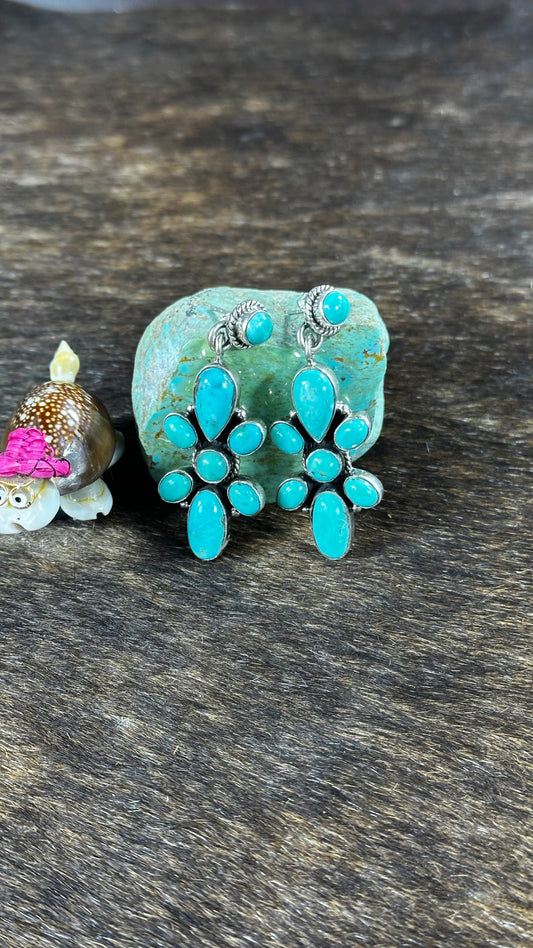 Green Kingman Turquoise Bow Tie Earrings