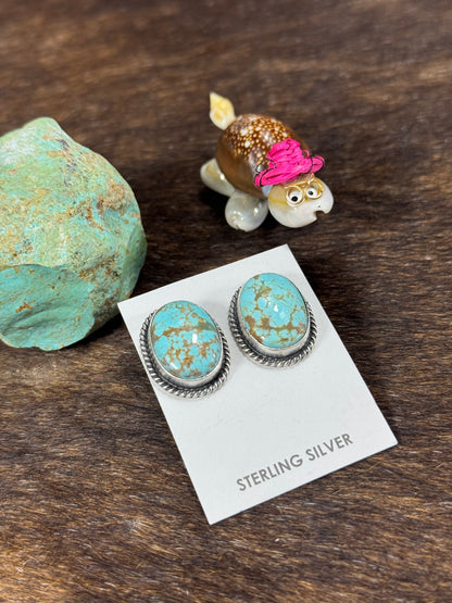 #8 Oval Stud Earring