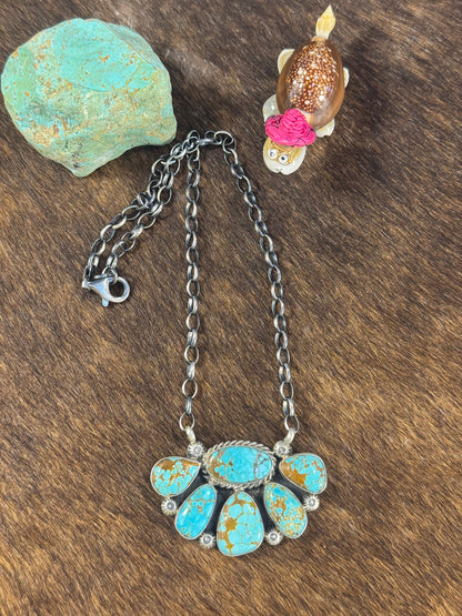 #8 Half Cluster Fixed Pendant Necklace