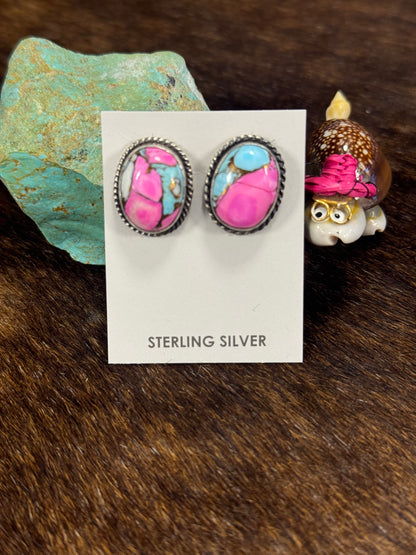 Cotton Candy Stud Earring