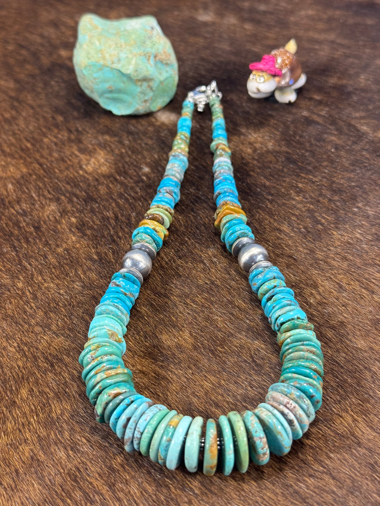 Kingman Turquoise Disc Necklace