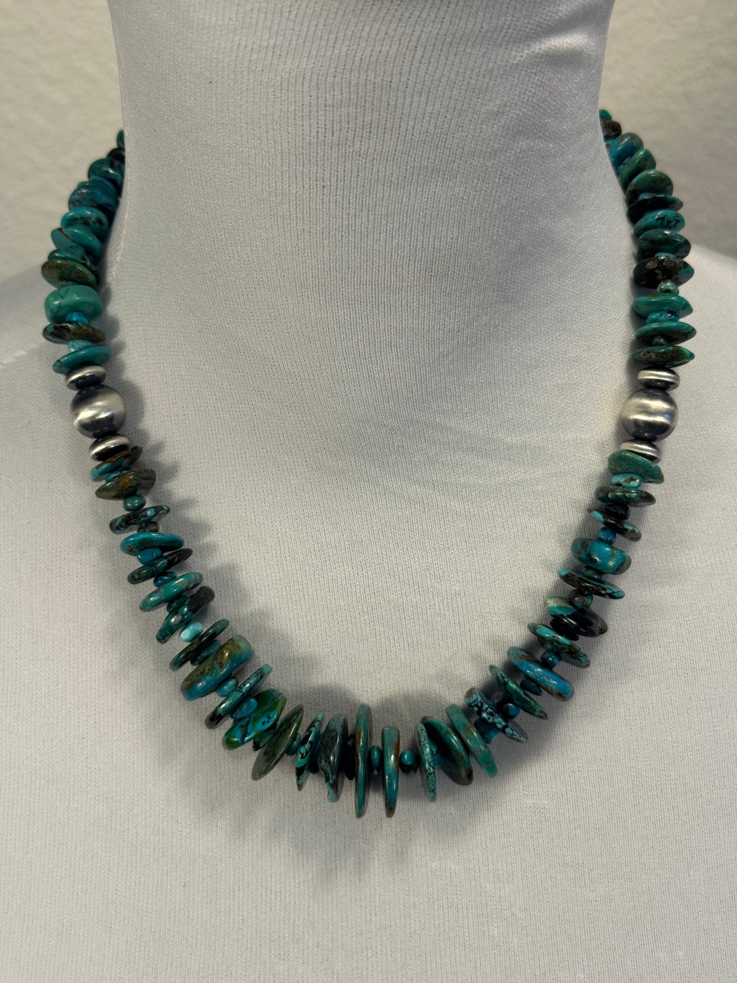 Kingman Turquoise Disc Necklace