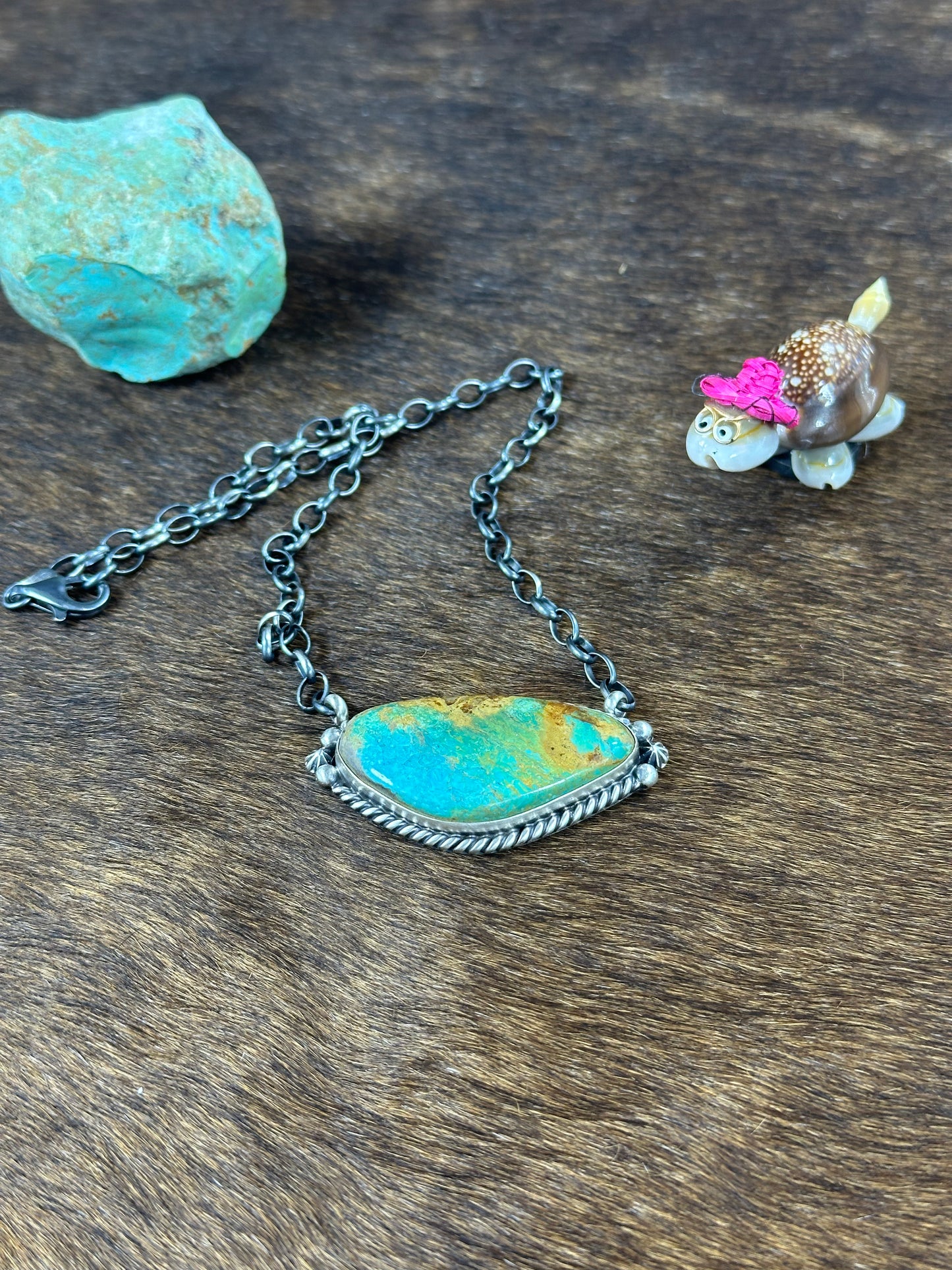 Kingman Fixed Pendant Necklace