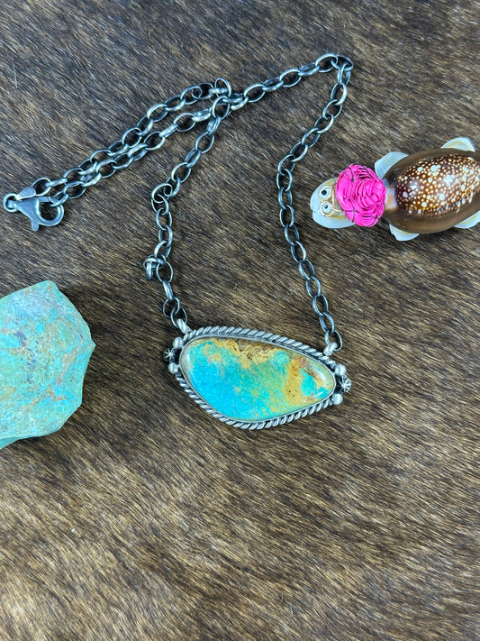 Kingman Fixed Pendant Necklace